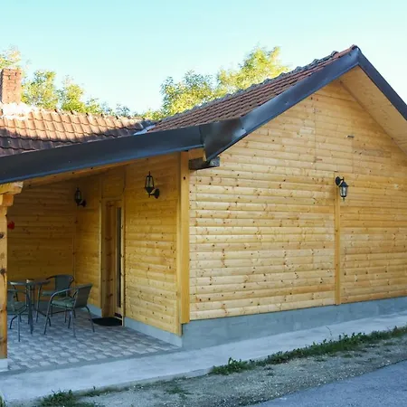 Brvnara Brkovic 2 Apartmán